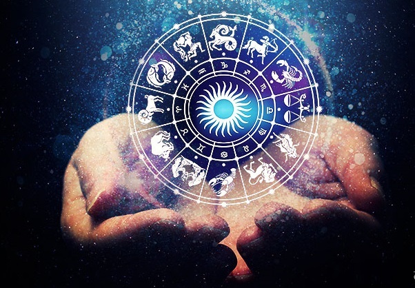 Astrological horoscope chart